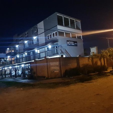 Bellapraia Apart Hotel Cassino Bagian luar foto